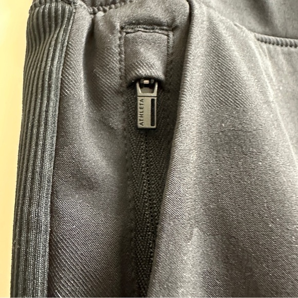 Athleta Lined Brooklyn Jogger Commuter Travel Pants Size 2 - Picture 6 of 15